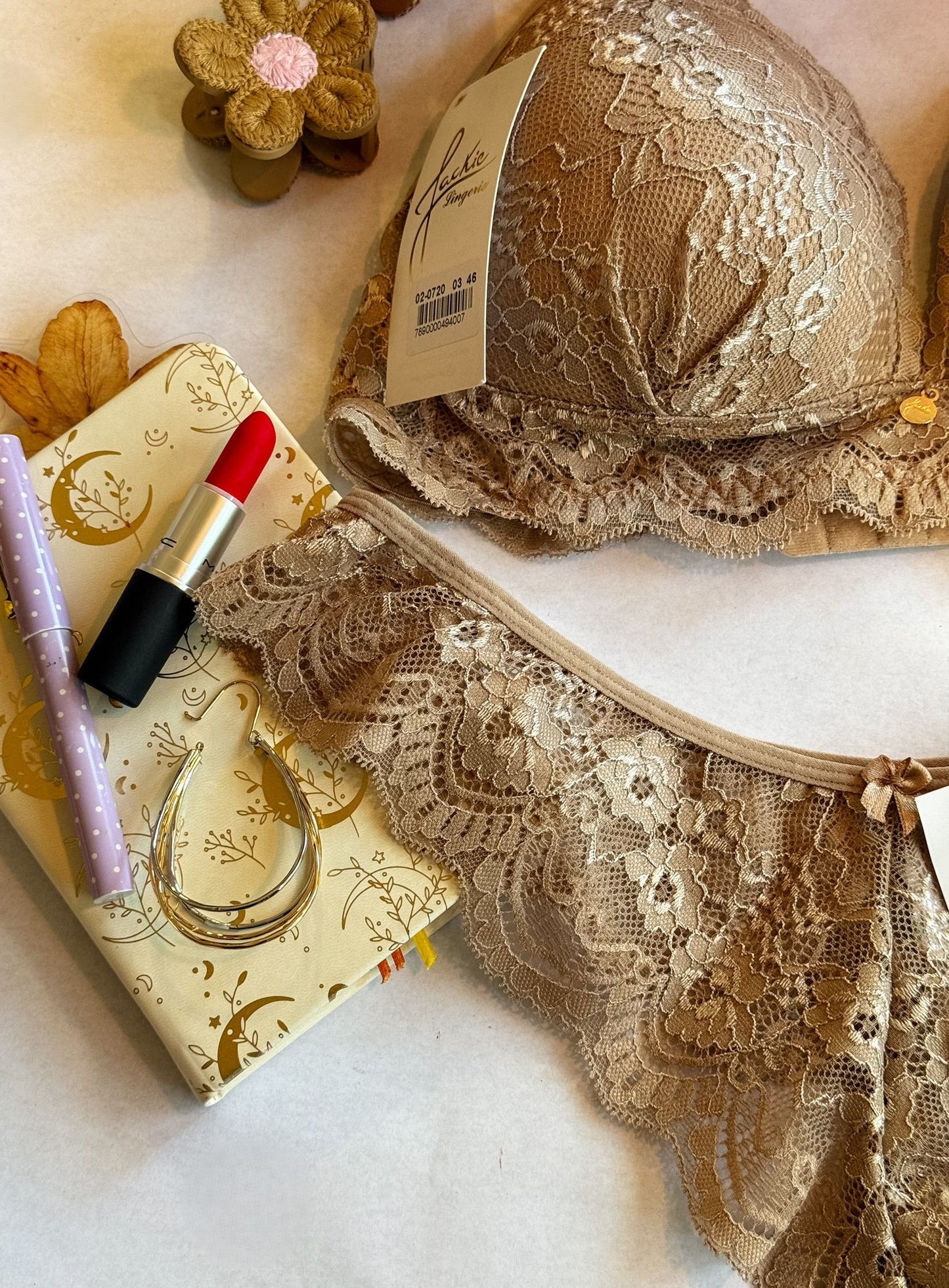 Pão de Açúcar Beige Lingerie Set