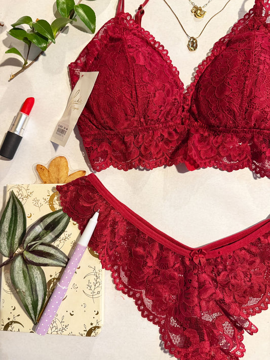 Hibiscus Red Lace Lingerie Set